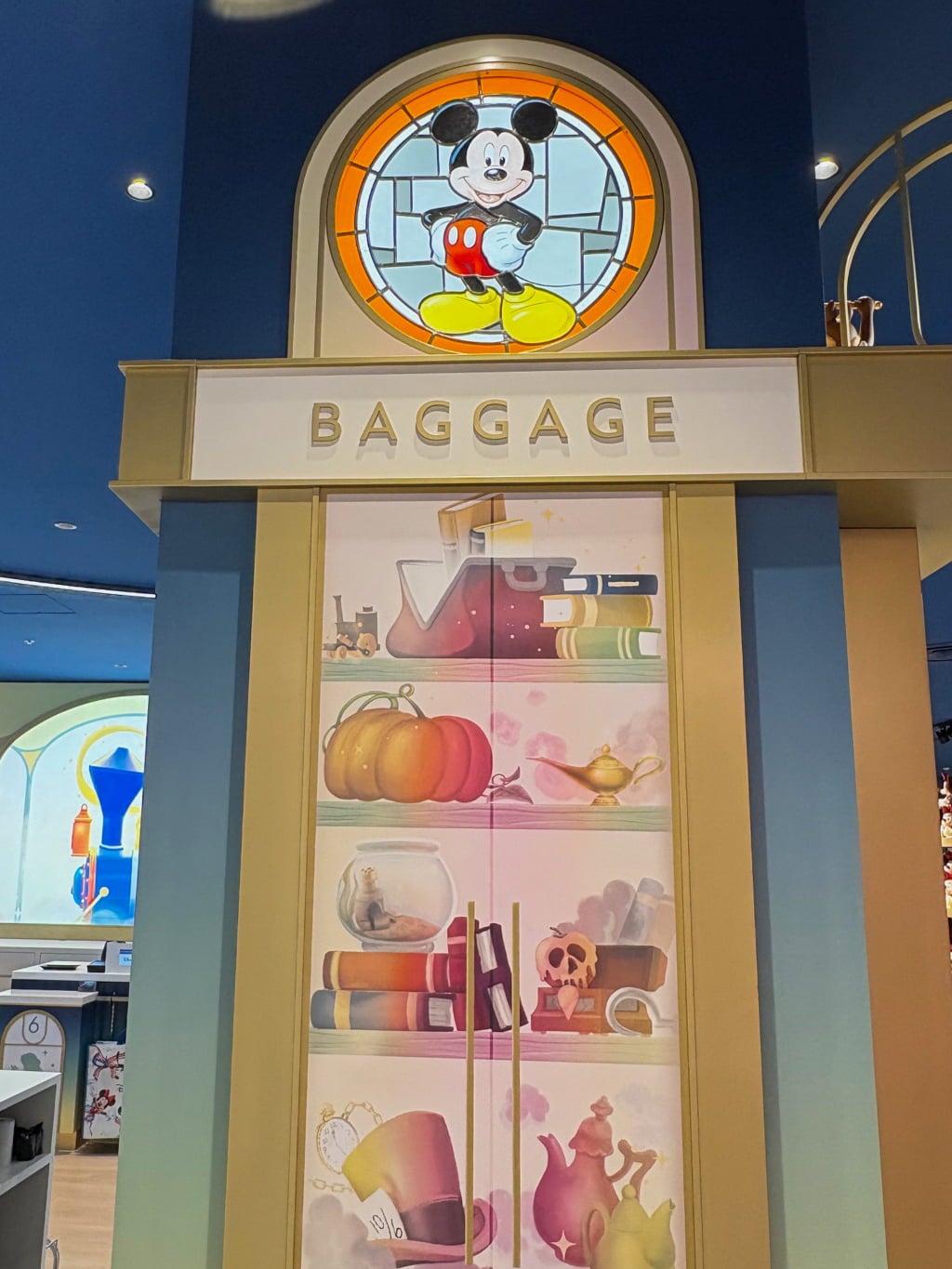 ディズニーストア 心斎橋パルコ店」が誕生！日本初の店舗デザインや
