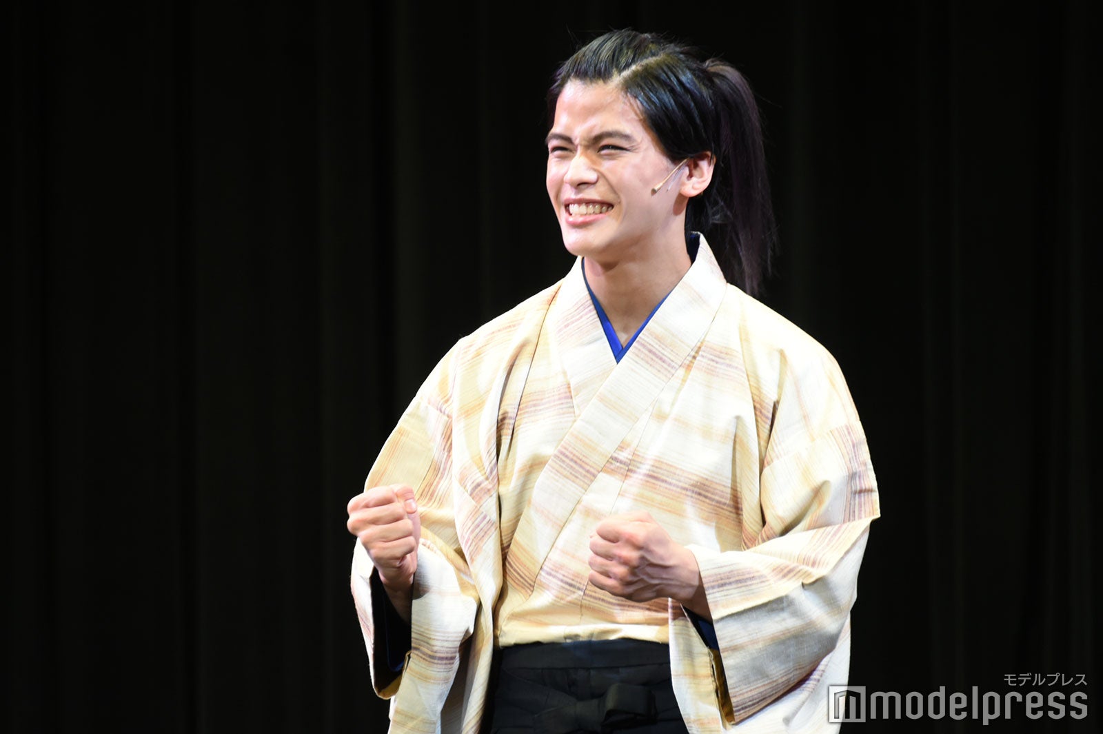 喜びを爆発させた菅田琳寧（C）モデルプレス