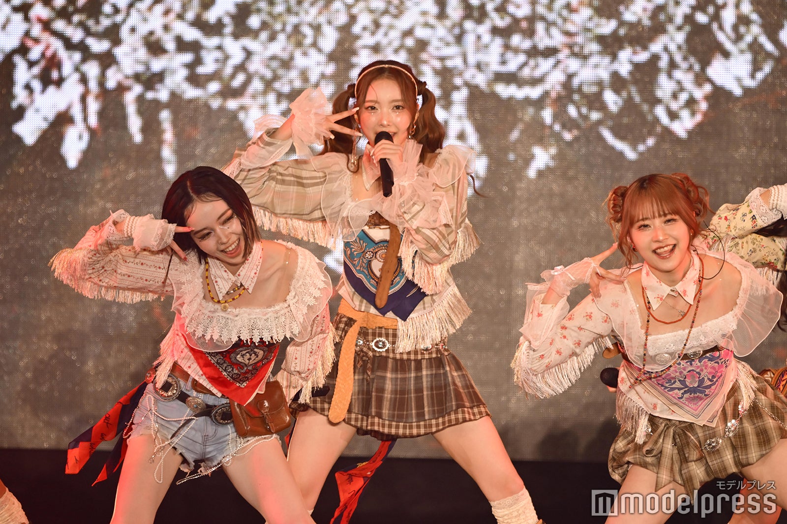 MYERA（C）モデルプレス