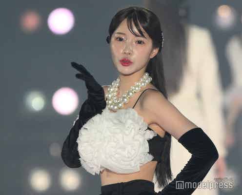 人気クリエイター・えみ姉、美デコルテ&くびれ際立つ上品コーデ【関西コレクション 2024 A/W】