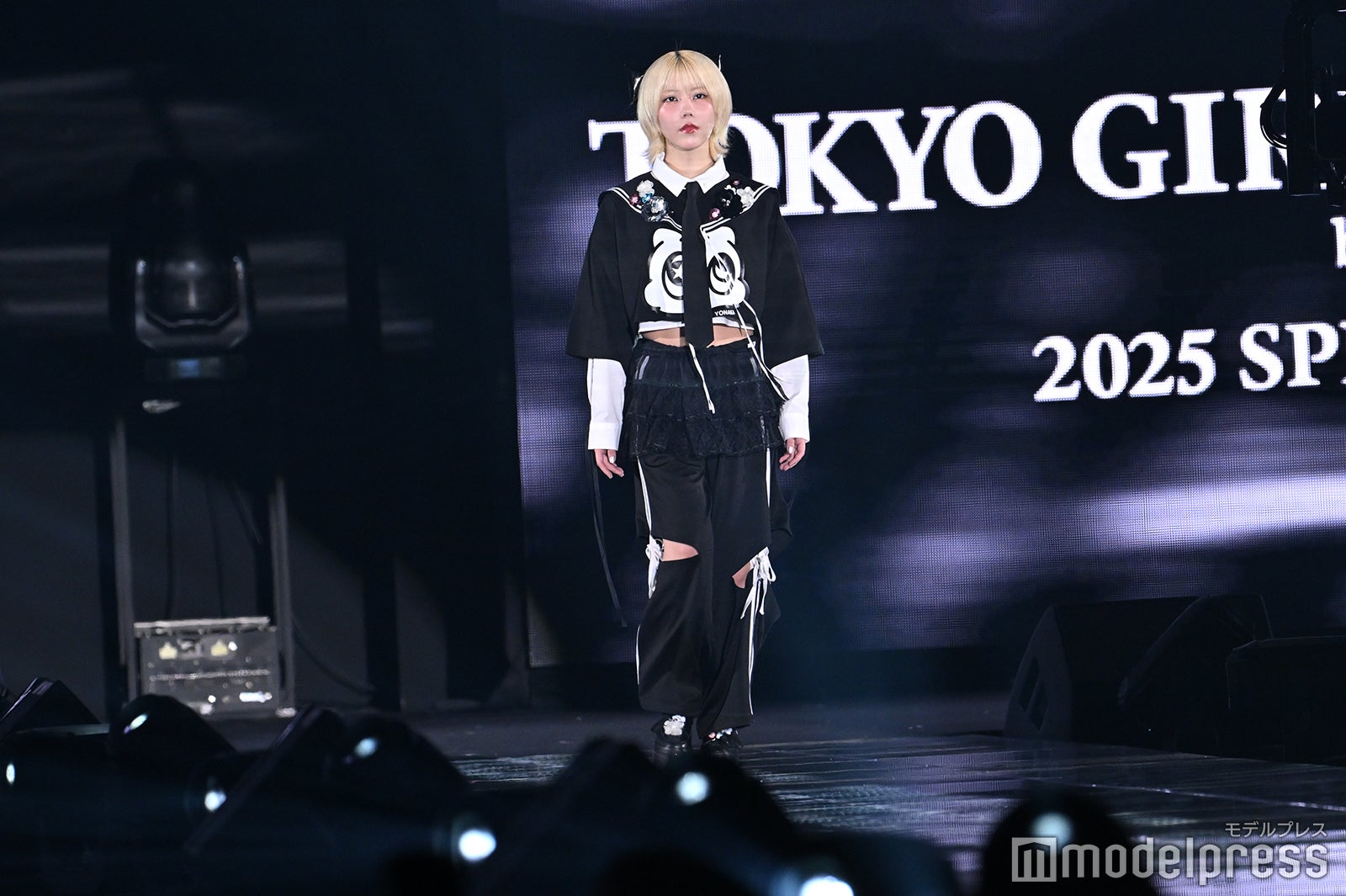 （C）モデルプレス