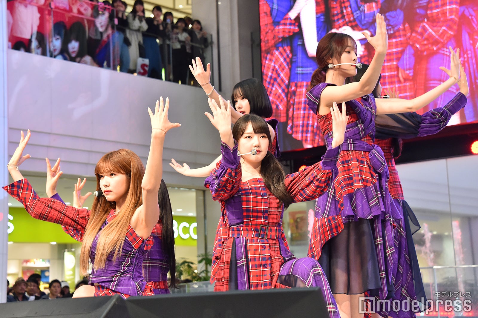 GFRIEND（C）モデルプレス