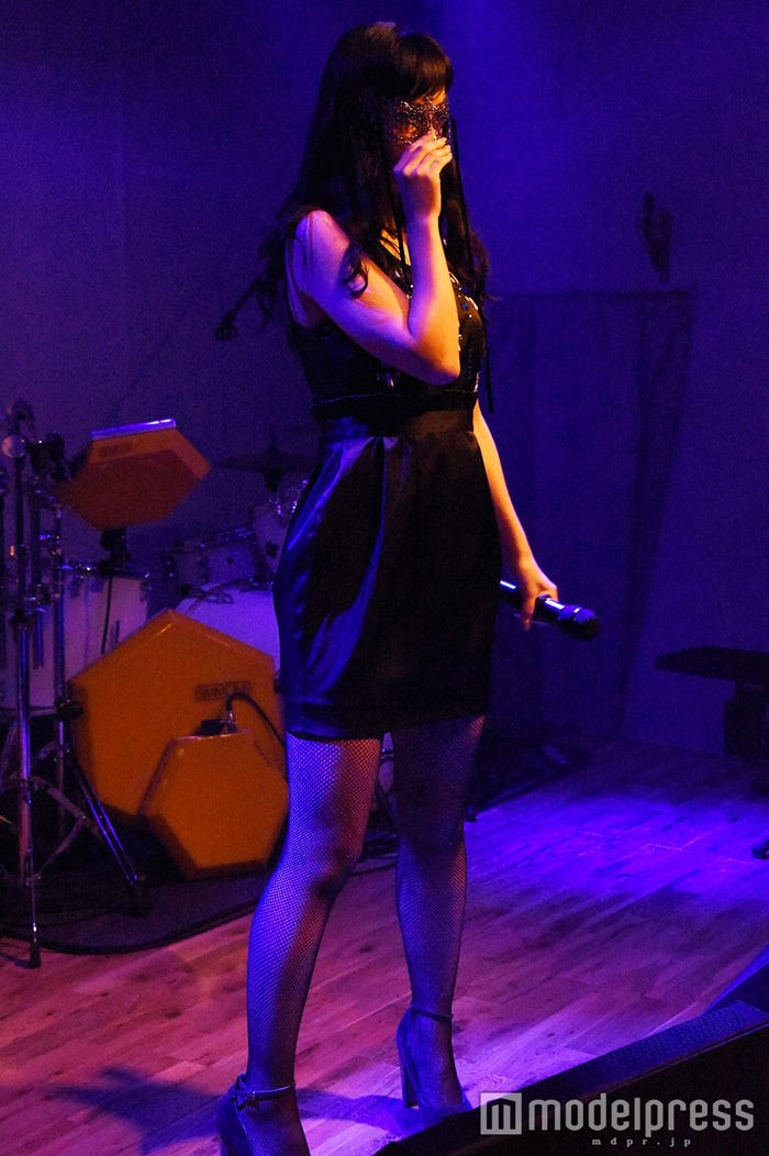 鶴巻星奈 (C)モデルプレス