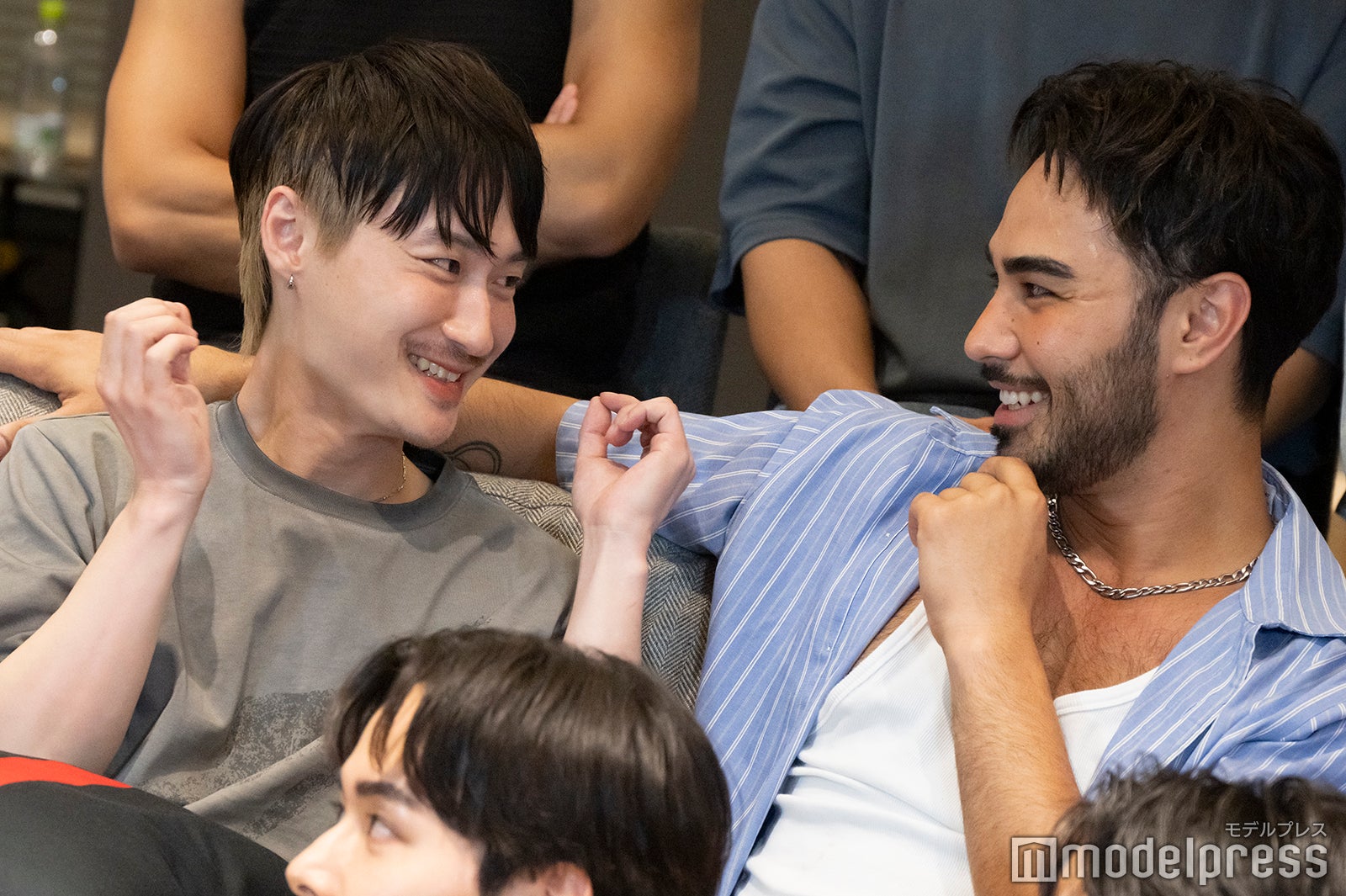 ゲンセイ、アラン（C）モデルプレス