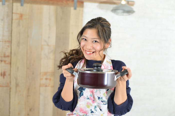 レシピを担当するのは柏原歩(かしわばらあゆみ)さん(C)モデルプレス