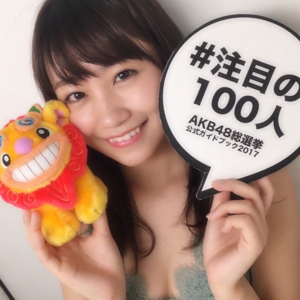 小嶋真子(AKB48/19歳)/(画像提供:講談社)