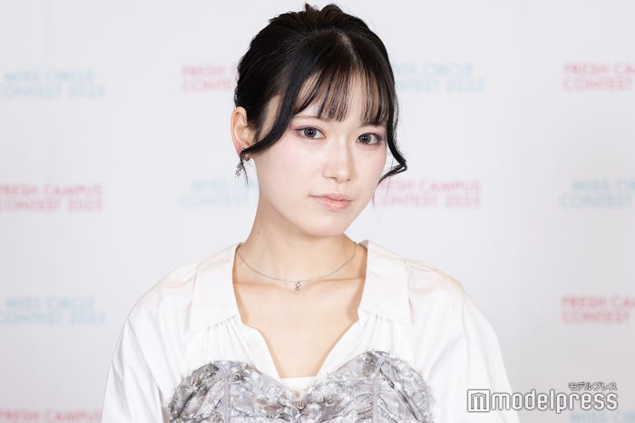 望月こはなさん(C)モデルプレス