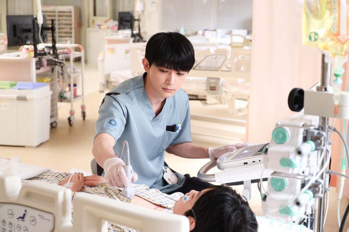 吉沢亮「PICU 小児集中治療室」第7話より(C)フジテレビ