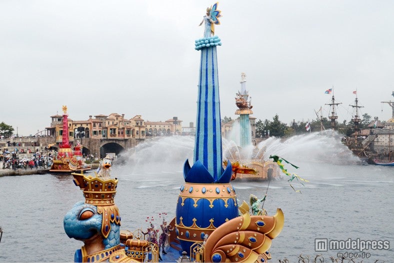 「レジェンド・オブ・ミシカ」／目の前にはドナルドが