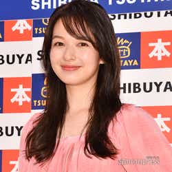 森絵梨佳 カジュエロ ファッションで魅せる モデルプレス