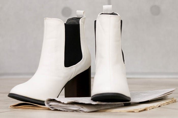 チャンキーヒールサイドゴアショートブーツ「salus」1,990円(税込)/画像提供:salus