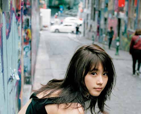 有村架純、美背中露出のセクシーショット