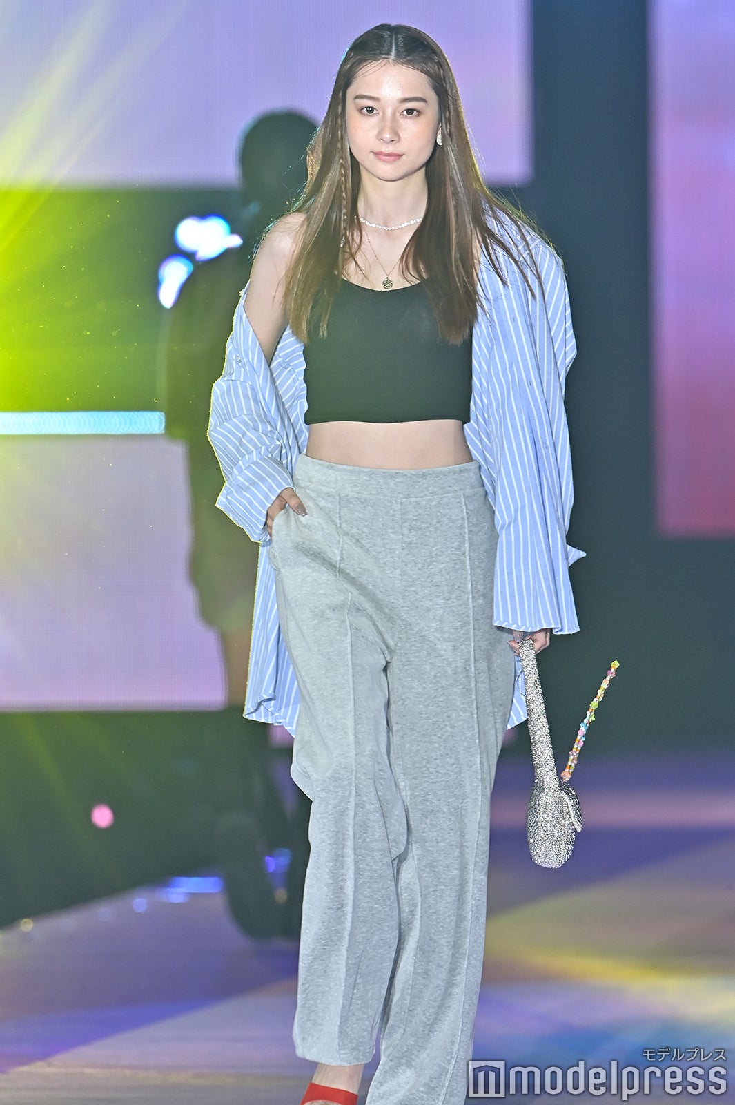 （C）モデルプレス