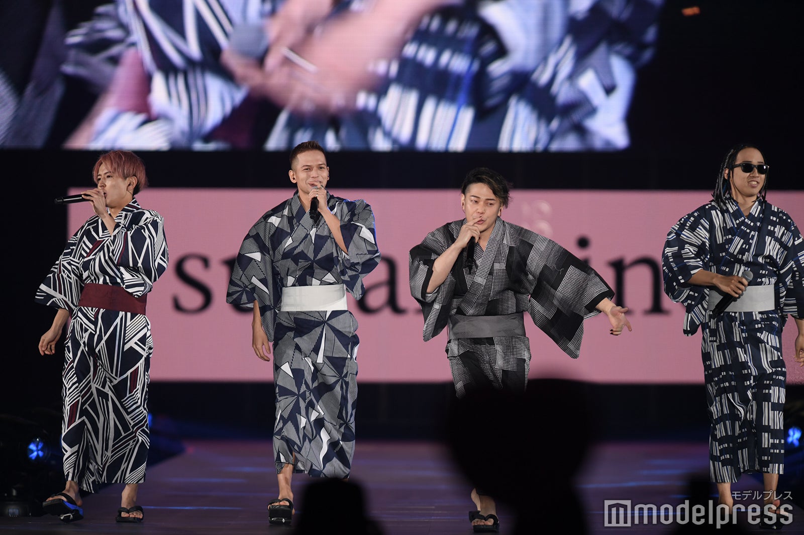 博多4K（C）モデルプレス