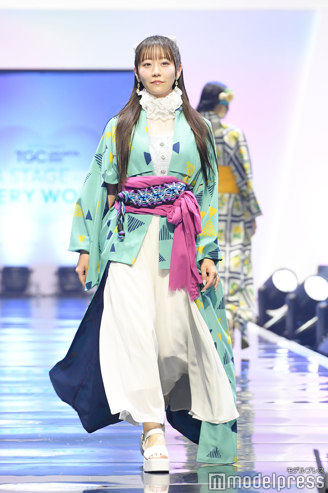 真中まな（C）モデルプレス