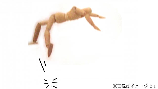 嵐の相葉雅紀 バク転披露も日本体操 村上茉愛からは厳しい採点 モデルプレス 嵐の相葉雅紀 バク転披露も日本体操 村上茉愛からは厳しい採点 モデルプレス