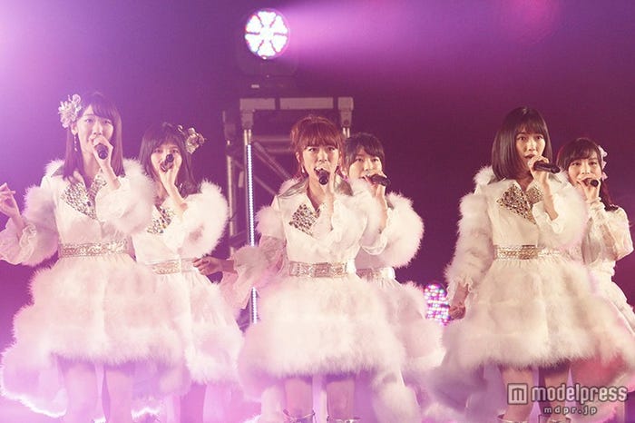 AKB48(C)AKS