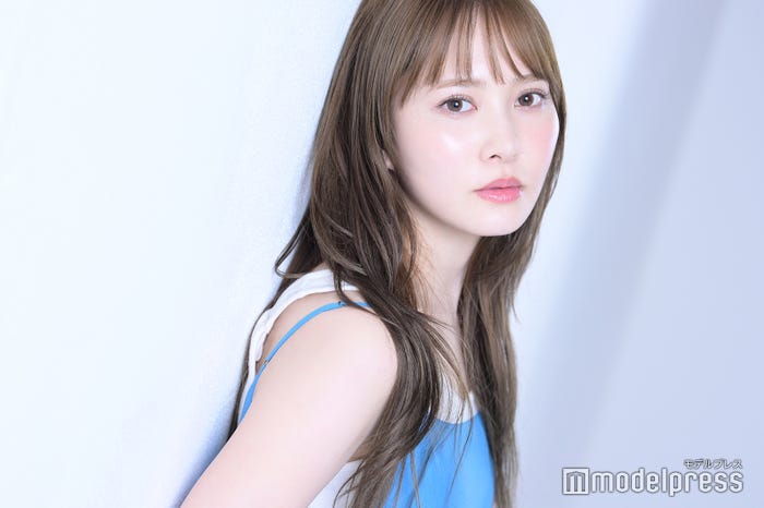 加藤史帆(C)モデルプレス