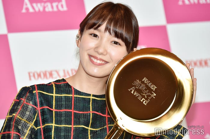 飯豊まりえ(C)モデルプレス