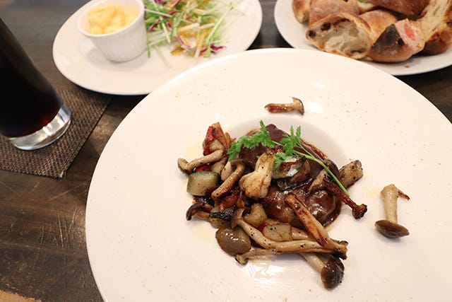 肉厚ハンバーグランチ