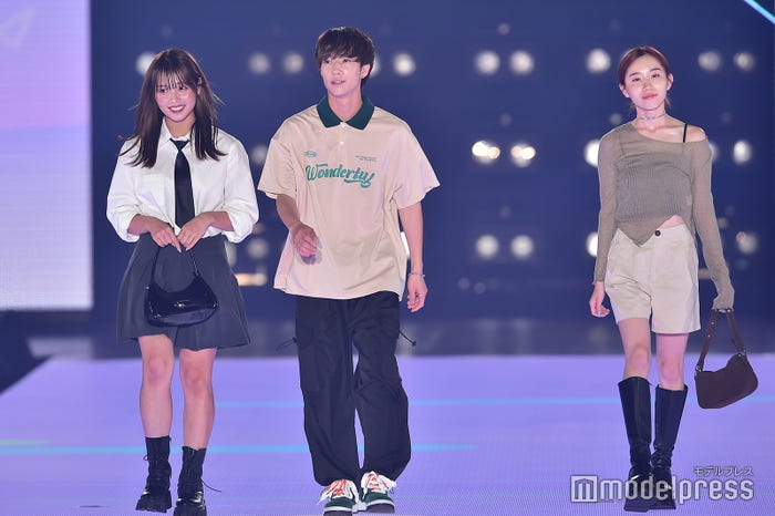 ばんばんざい(左から)るな、ぎし、みゆ(C)モデルプレス