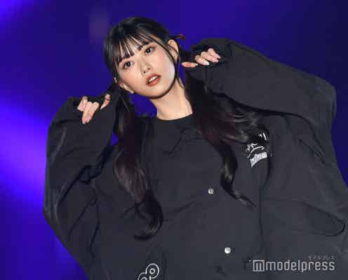 AKB48新センター・千葉恵里、耳上ツインテール×萌え袖が可愛い<TGC 北九州 2022>
