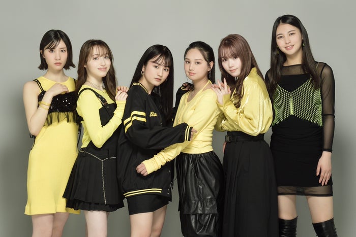 “ホリプロ発アイドル”821、新メンバー加入「HUUNY BEE」のグループ名で再始動【コメント】