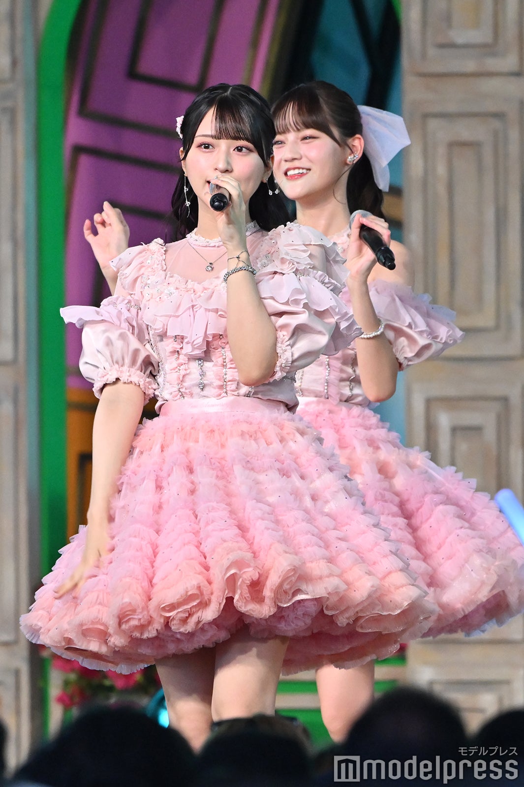 佐々木舞香、高松瞳／＝LOVE（C）モデルプレス