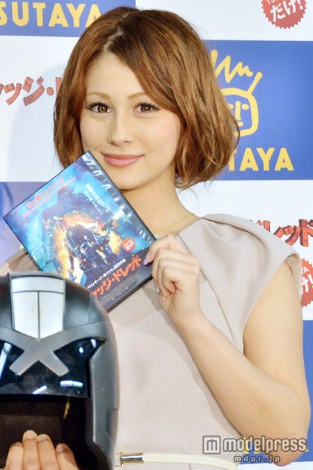 ダレノガレ明美