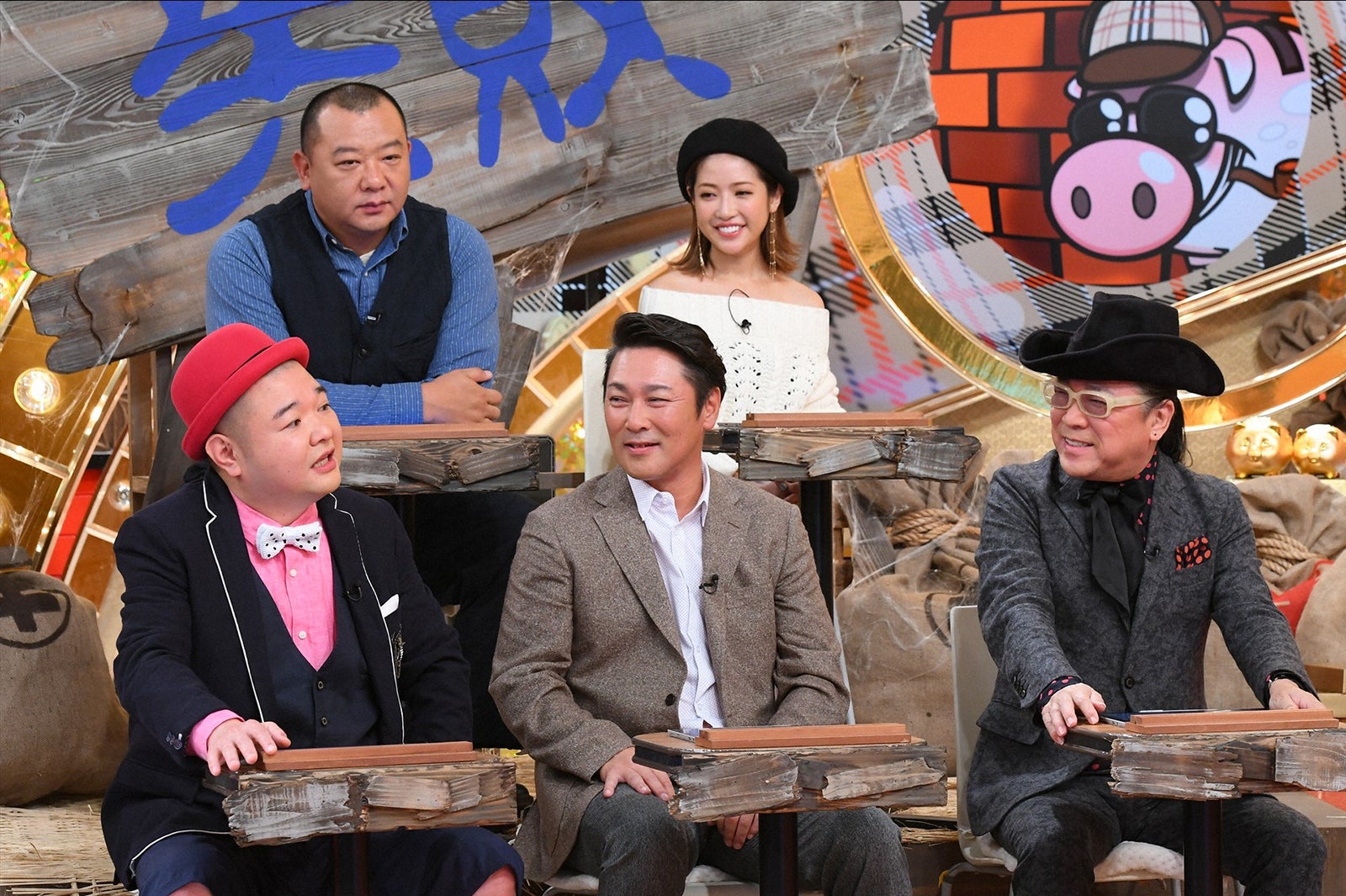 『坂上＆指原のつぶれそうなのにつぶれない店』より（C）TBS