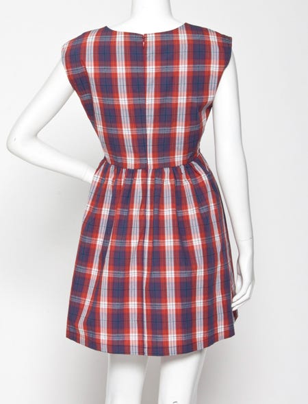 チェックワンピース「riana」¥10,368(税込)