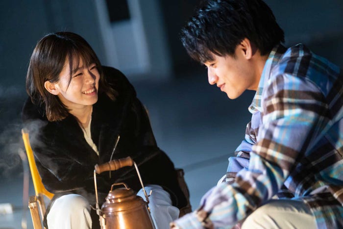 川口葵、井上想良「恋とオオカミには騙されない」第2話(C)AbemaTV, Inc.