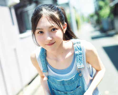 櫻坂46谷口愛季、夏グラビアでキュートな魅力全開 切ない雰囲気も