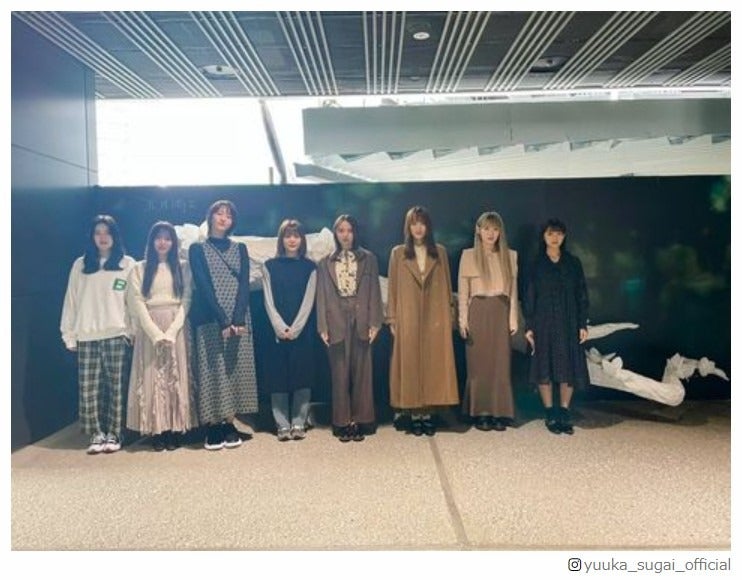 櫻坂46菅井友香・土生瑞穂・上村莉菜ら1期生「サイレントマジョリティー」再現ショット公開「懐かしい」「デビュー6周年おめでとう」の声