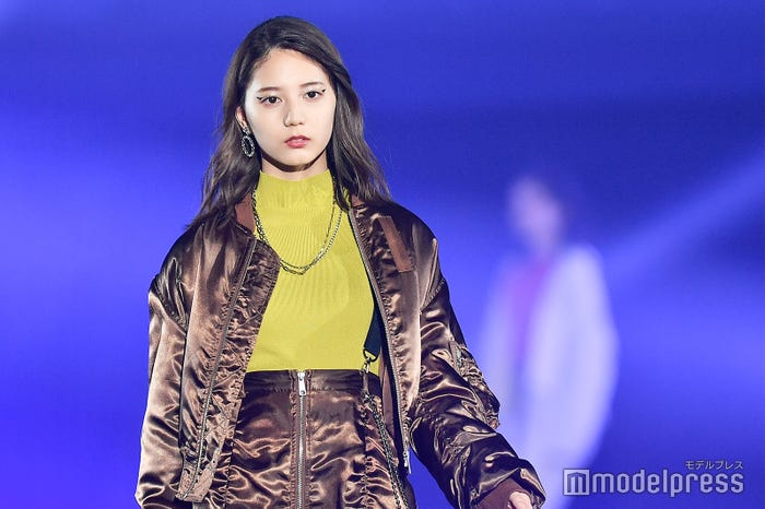 小坂菜緒 (C)モデルプレス