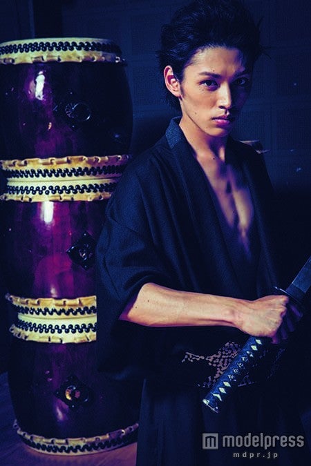 テニスの王子様 で話題 安西慎太郎の 男らしさ をクローズアップ 本気を全て出した モデルプレス