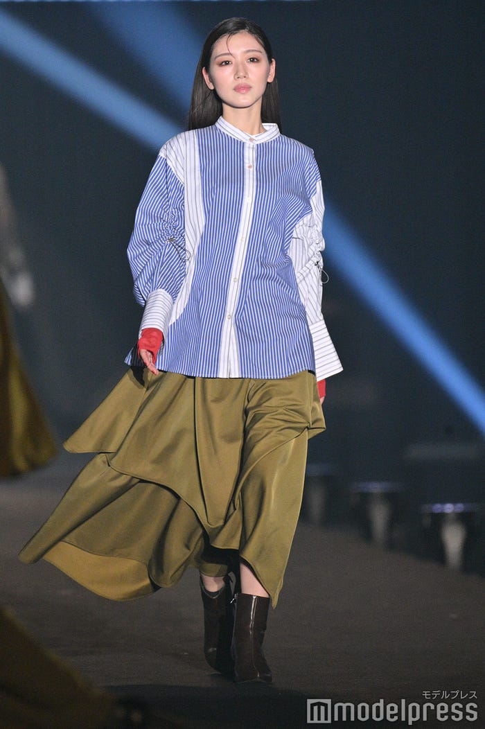 佐々木美玲(C)モデルプレス