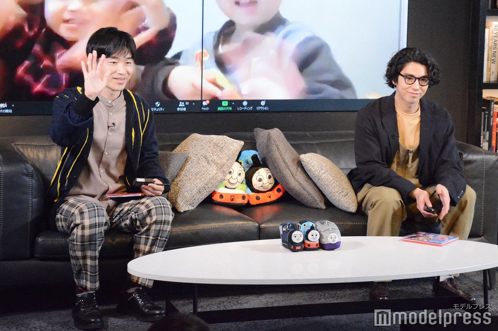 後藤淳平、賀来賢人（C）モデルプレス