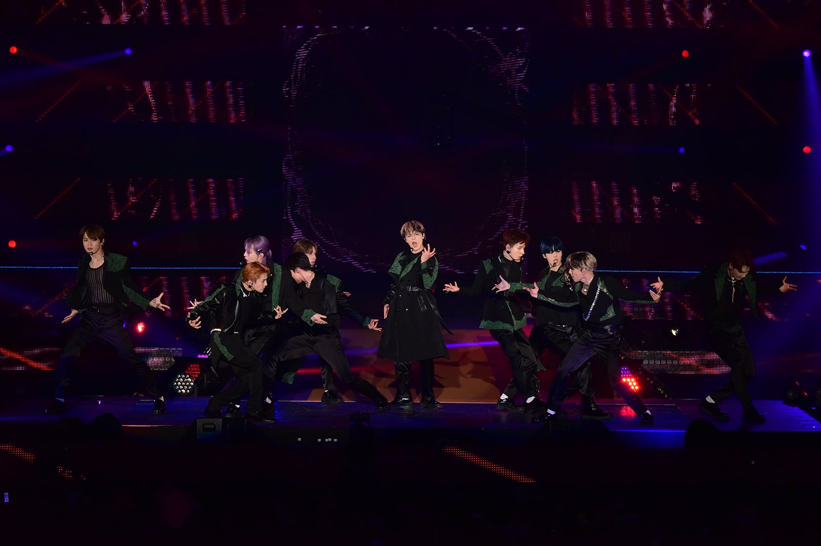 JO1（C）Rakuten GirlsAward 2022 A／W