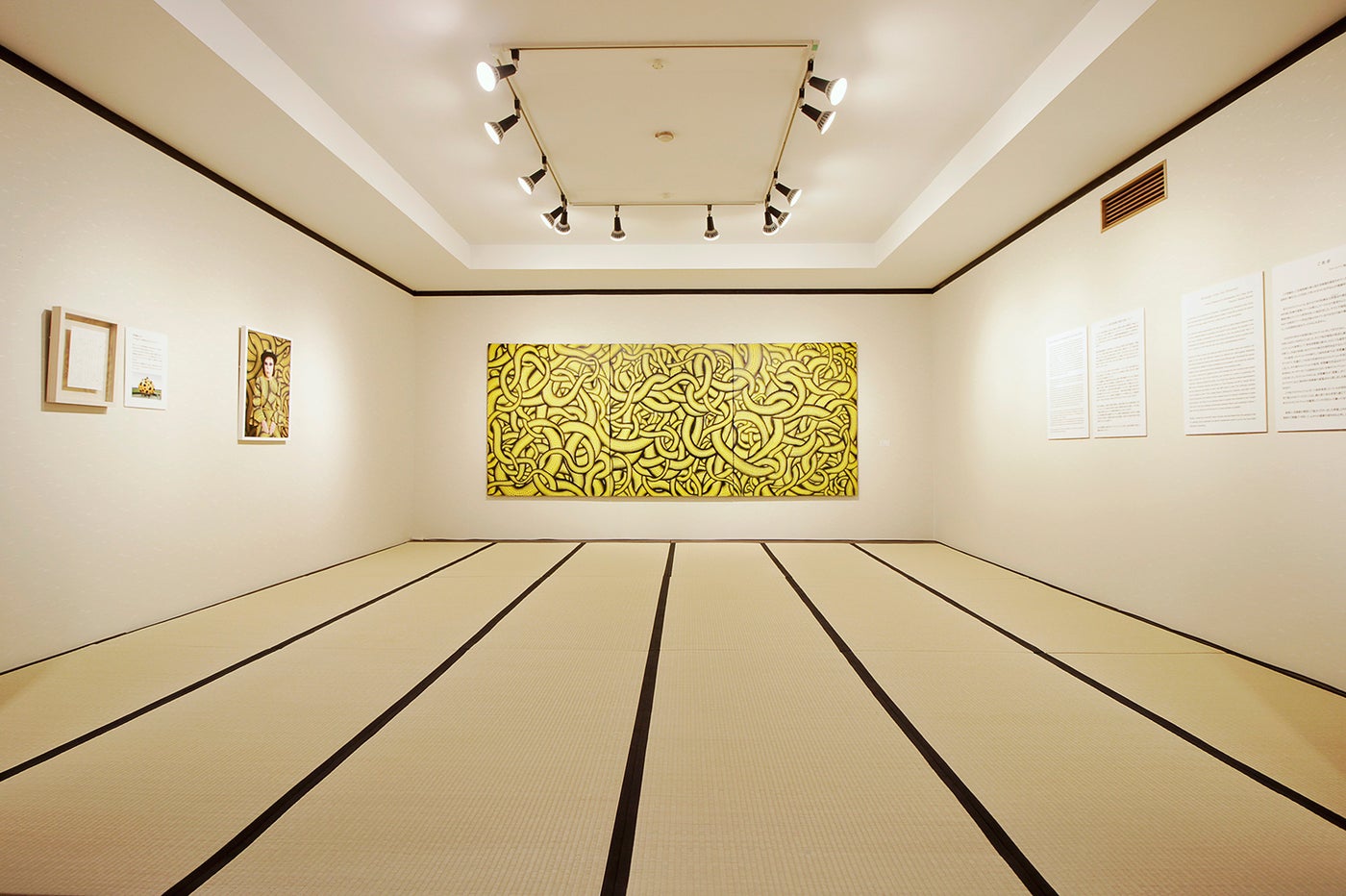 第1展示室／画像提供：フォーエバー現代美術館 祇園・京都