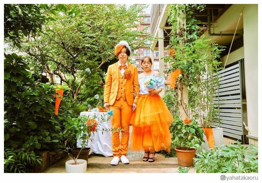 峯岸みなみ＆東海オンエア・てつやの結婚写真“完全再現”「本物かと思った」「凄すぎる」峯岸モノマネ芸人・八幡カオルに反響