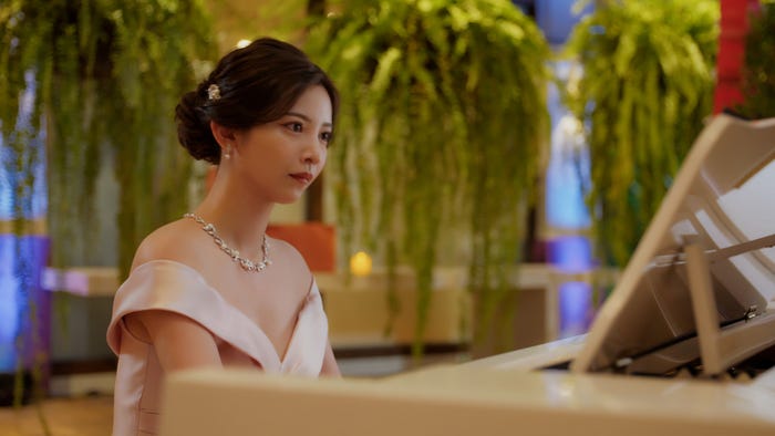 尾崎美紀「バチェロレッテ・ジャパン」シーズン2エピソード1(C) 2022 Warner Bros. International Television Production Limited