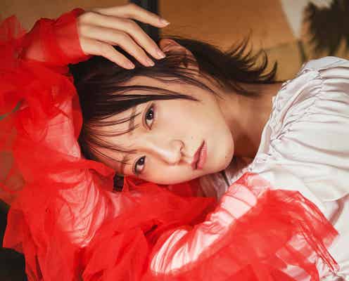 =LOVE野口衣織、妖艶な瞳に釘付け「あまく危険ないおり」