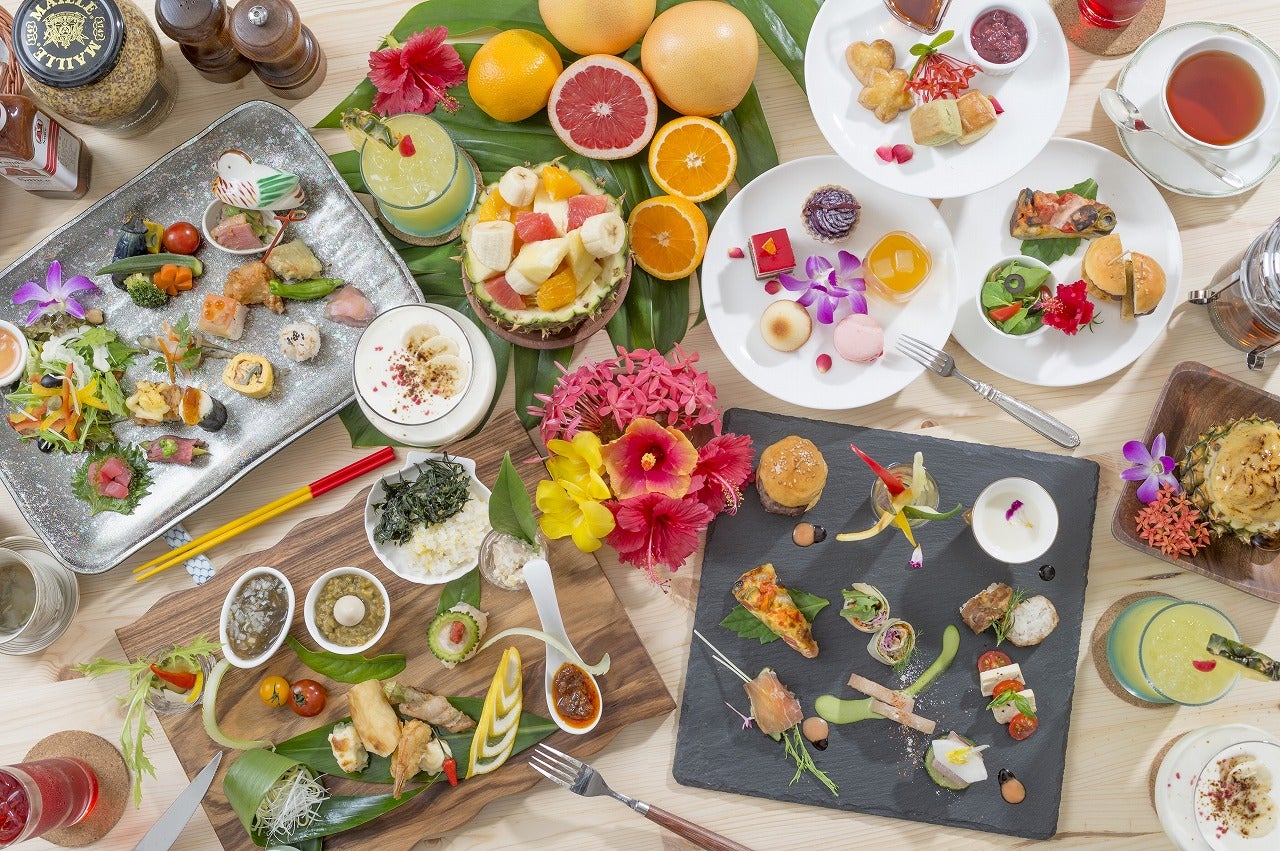 彩り豊かでさまざまな味わいが楽しめるランチプレート／画像提供：琉球ホテルリゾート八重山