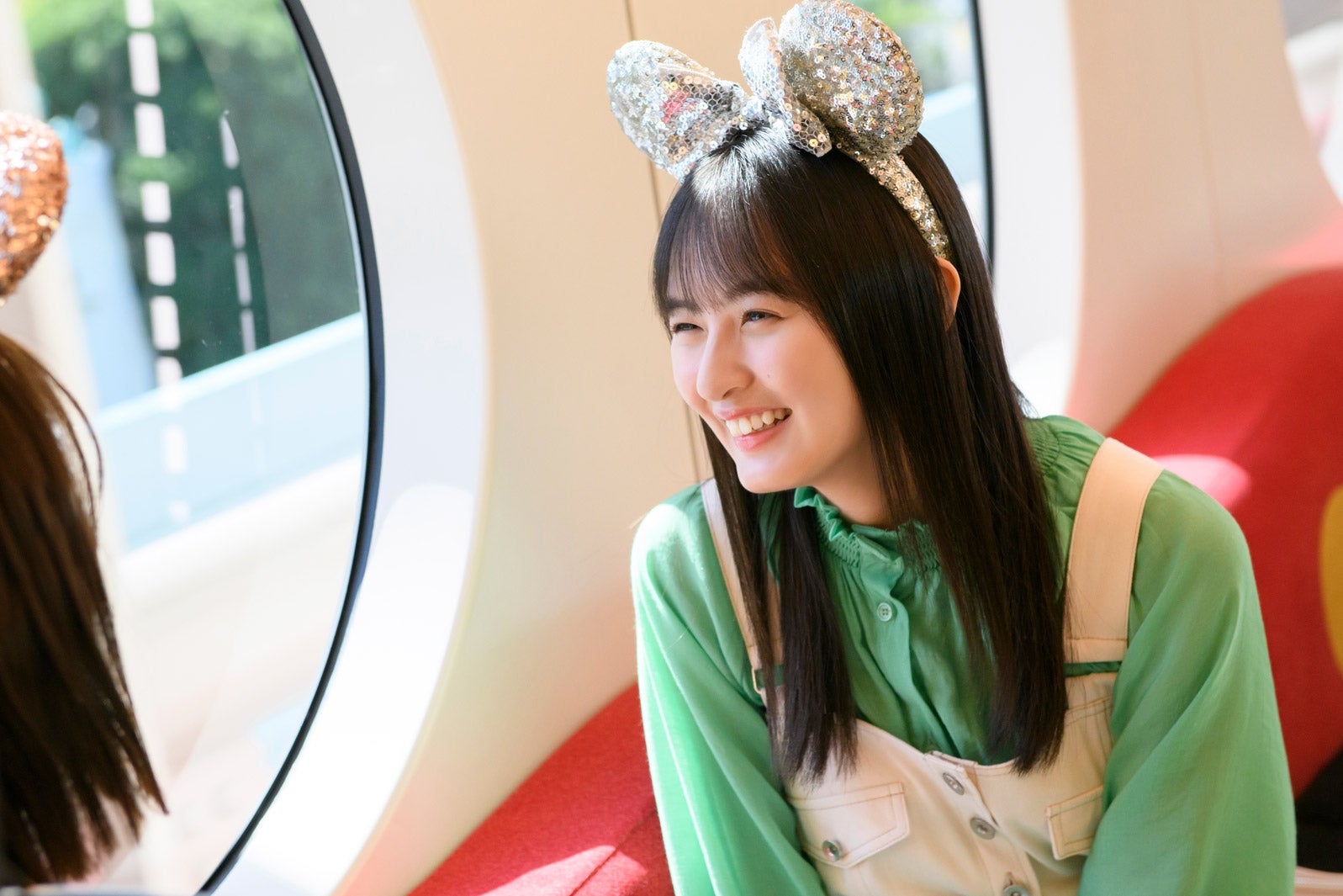 遠藤さくら／新CM「あんたは俺の相棒だぜ。」篇より（C）Disney