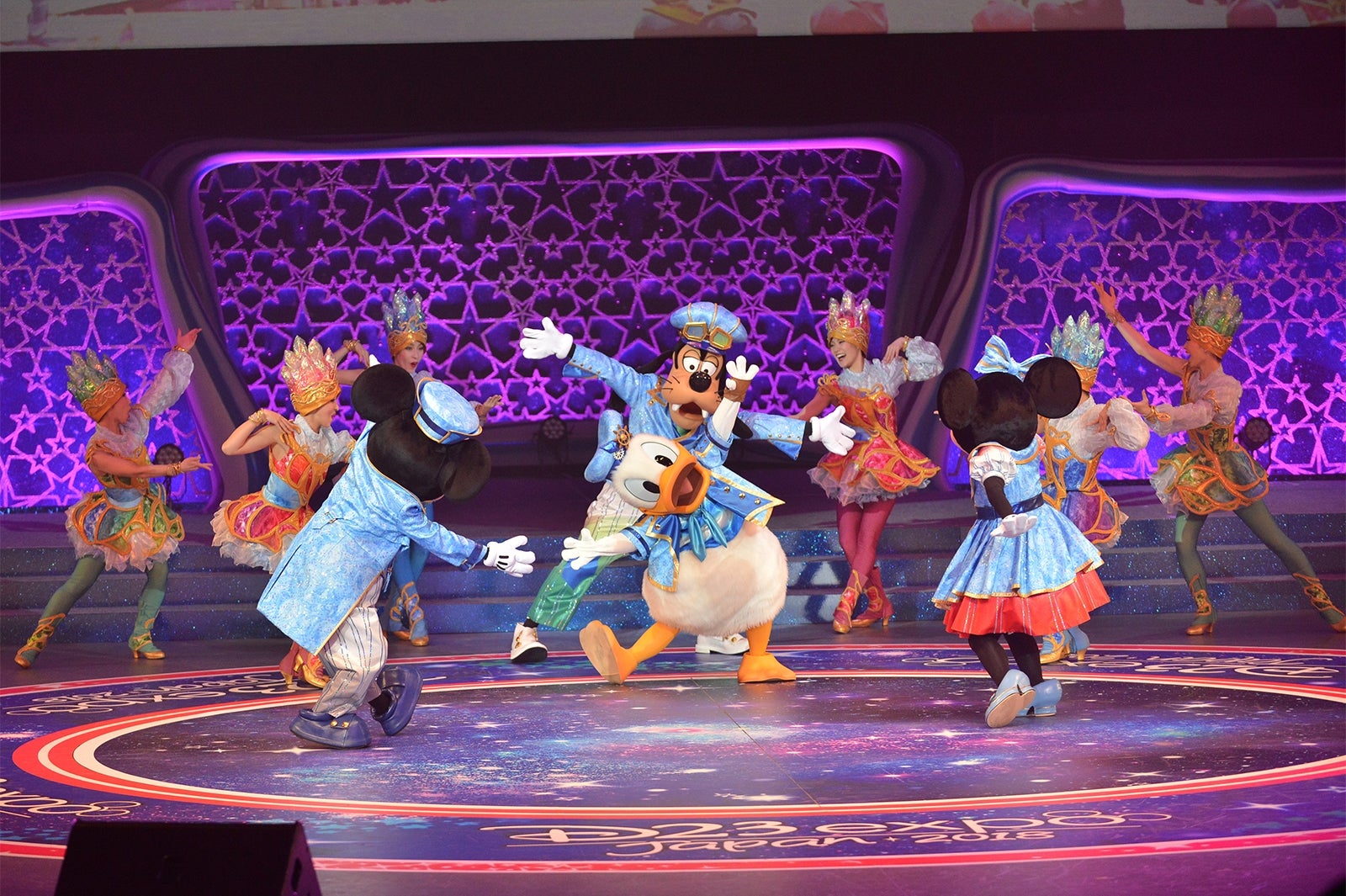 「東京ディズニーリゾート35周年特別記念プログラム」（C）Disney