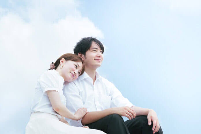 男子が「運命の人だ」と感動する女性の特徴4選