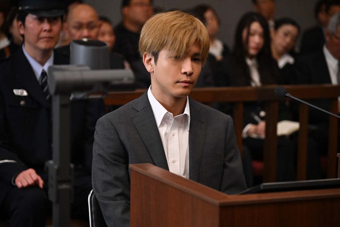 岩田剛典「アンチヒーロー」(C)TBS