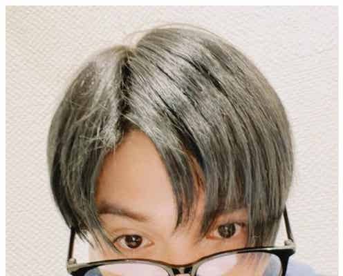 FANTASTICS八木勇征、暗髪×短髪にイメチェン “年内ラスト”ヘアカット&カラーに反響「最高にイケメン」「美しい」