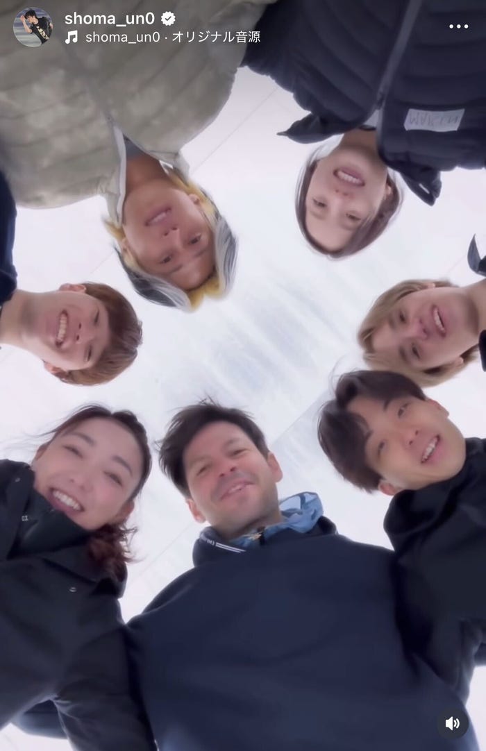 (右上から時計回り2番目)金髪にイメチェンした宇野昌磨/宇野昌磨公式Instagramより
